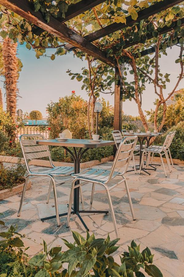 Villa Umag Seafront Bagian luar foto