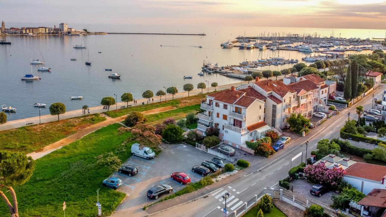 Villa Umag Seafront Bagian luar foto