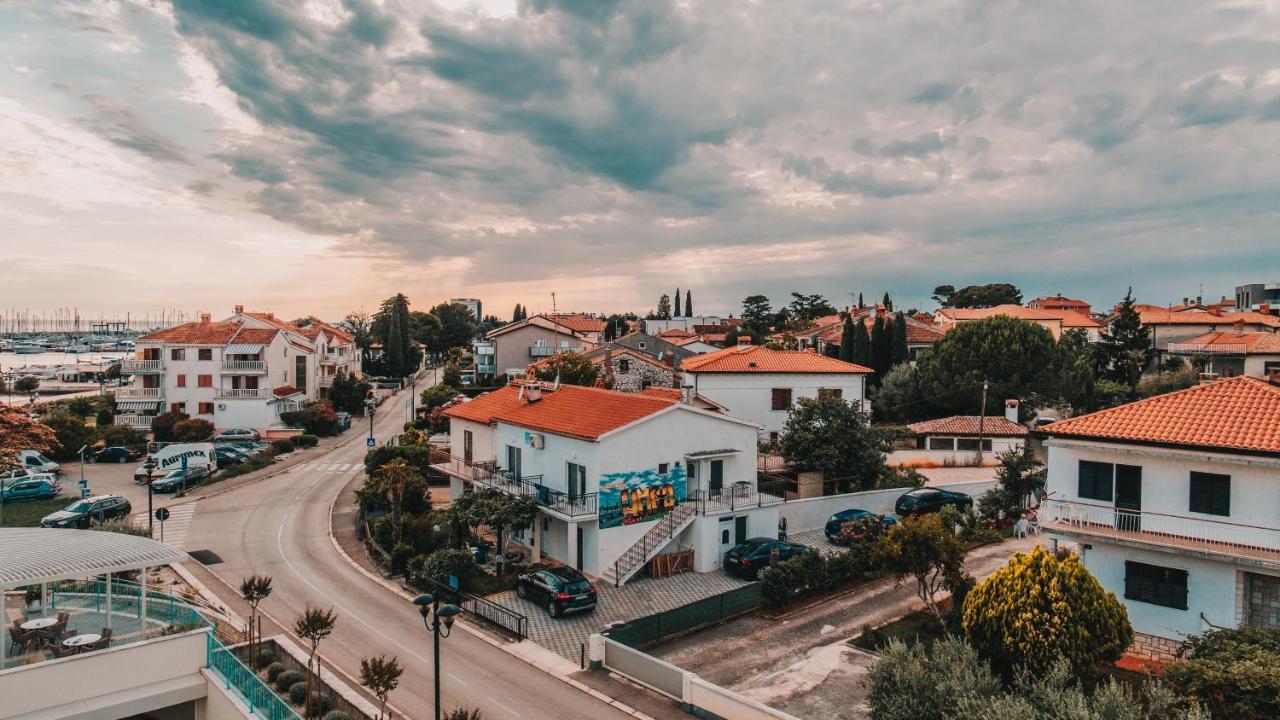 Villa Umag Seafront Bagian luar foto