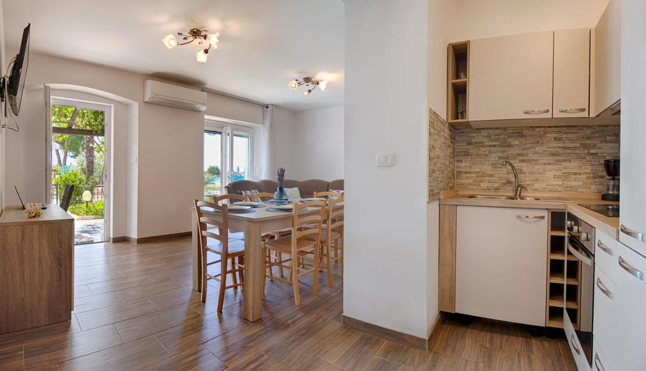 Villa Umag Seafront Bagian luar foto