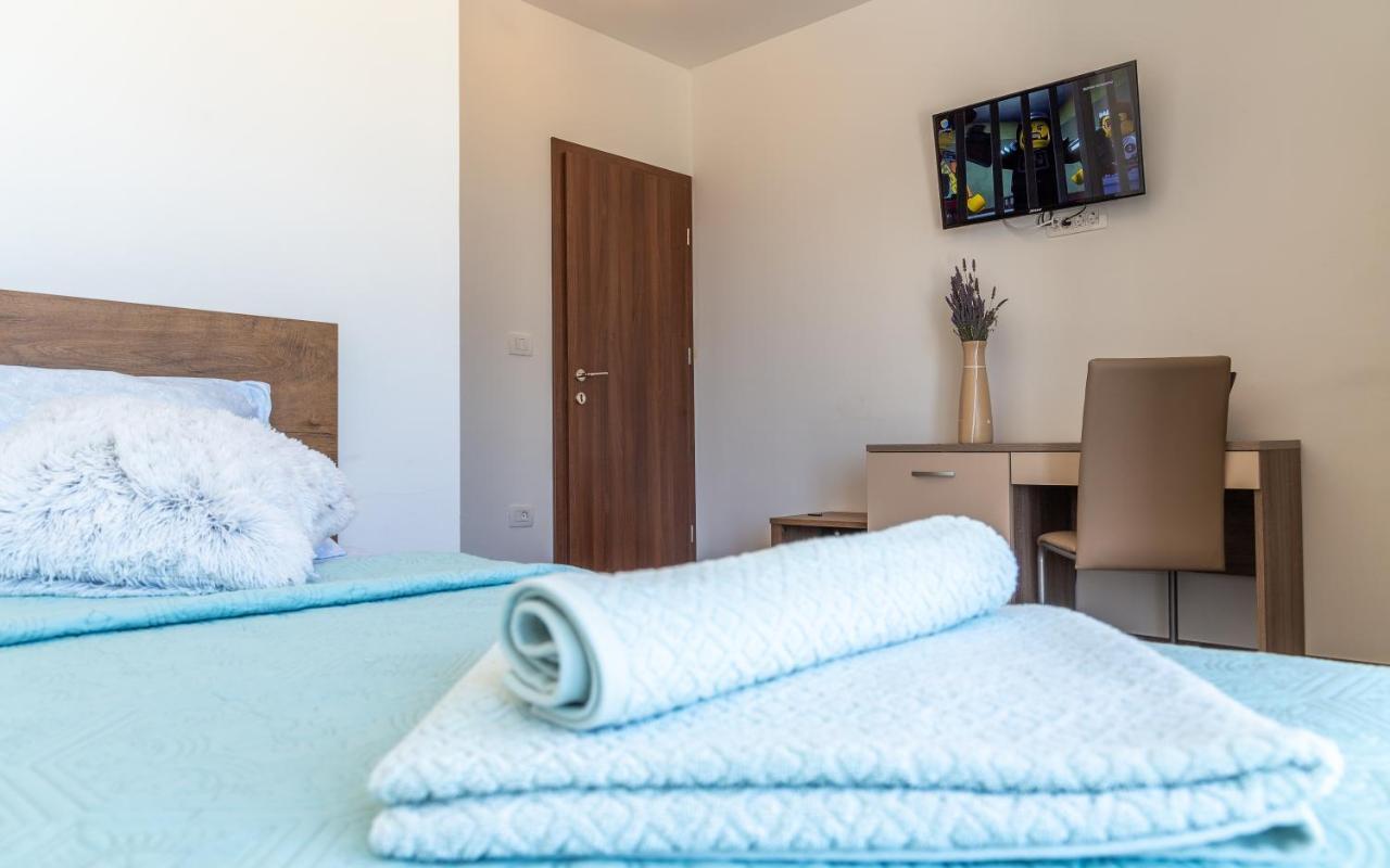 Villa Umag Seafront Bagian luar foto
